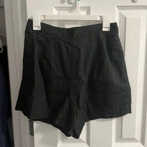 Madewell Clean Pull-On Shorts in 100% Linen